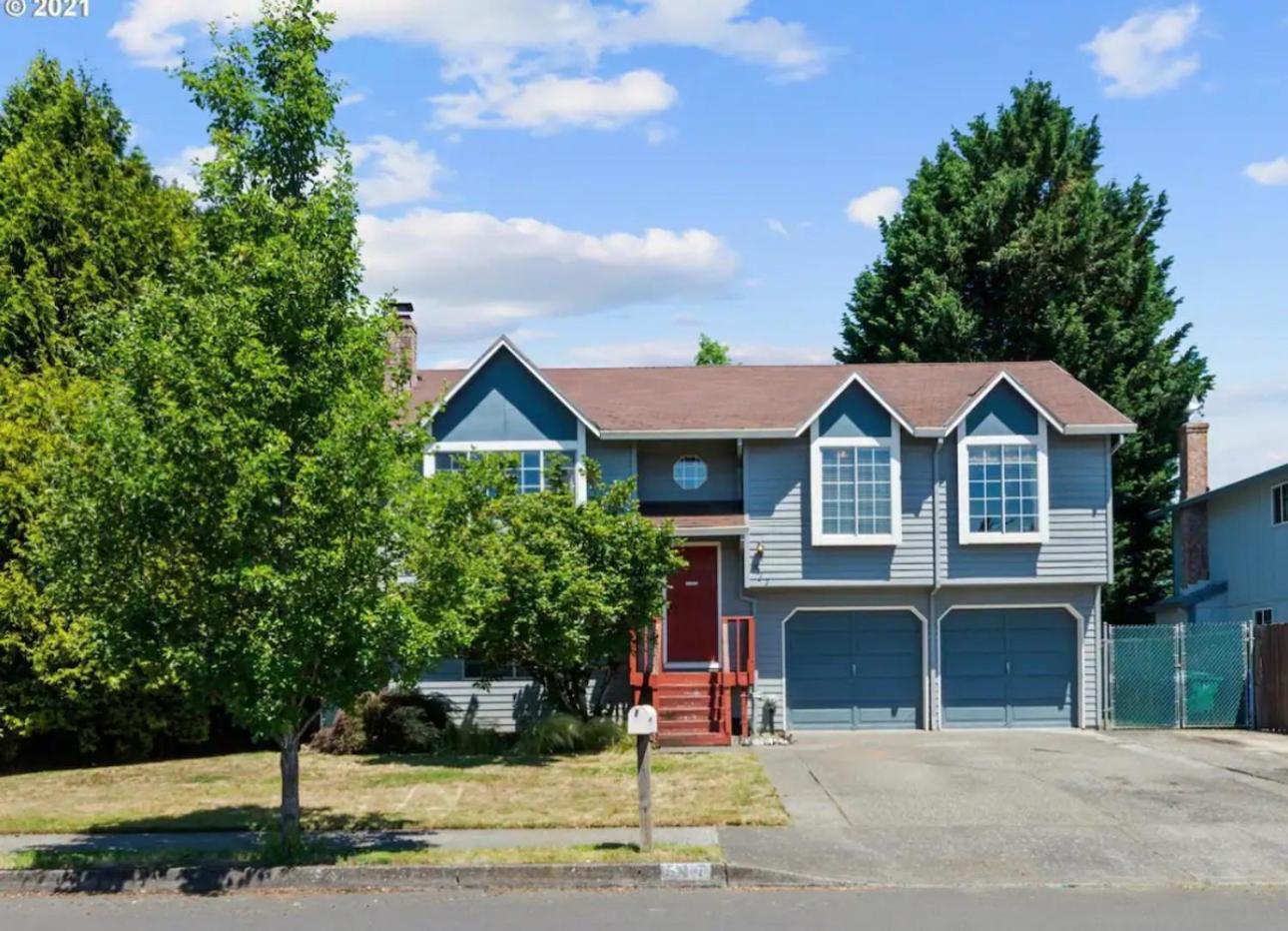 Private Level Of The House With Spa Gresham Exterior foto
